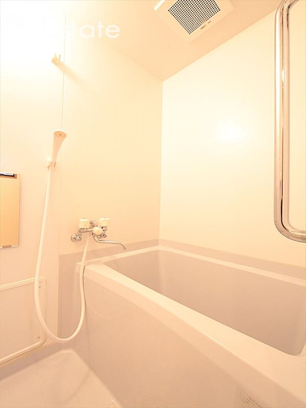 バス・シャワールーム　バスルーム