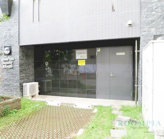 エントランス　エントランス