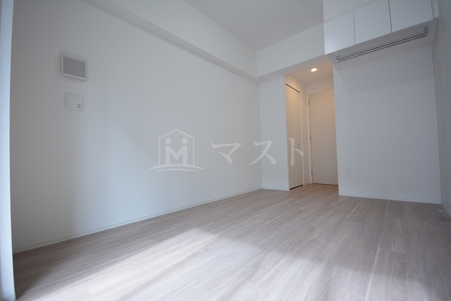 居室・リビング　※お部屋によりカラーリングが異なります。