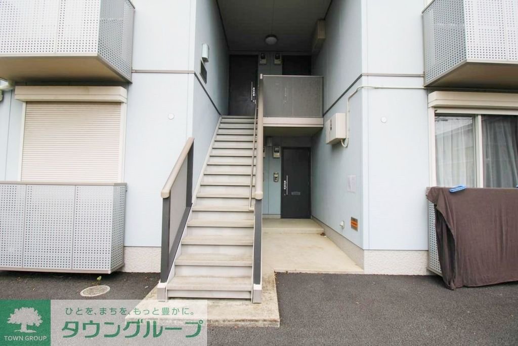 エントランス　エントランス