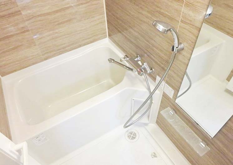 バス・シャワールーム　★ゆったりとできる広さの浴槽★