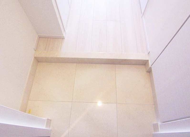 玄関　★余裕のある玄関スペース★