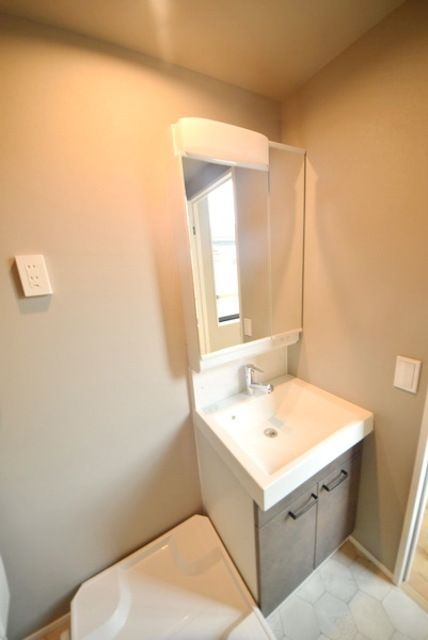 洗面設備　★綺麗な洗面所です★