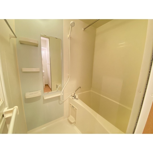 バス・シャワールーム　別の部屋の写真になります