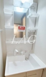 洗面設備　独立洗面台です。