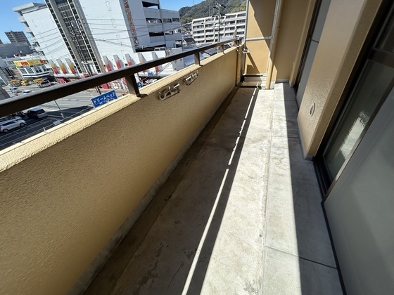 バルコニー　※別部屋の写真です