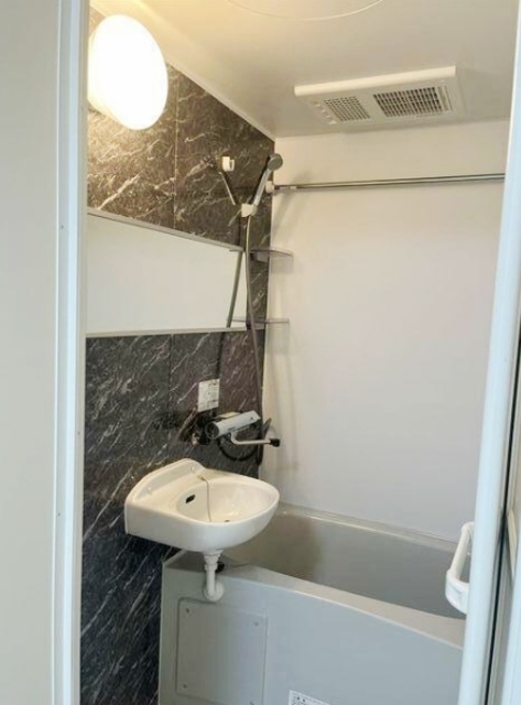 バス・シャワールーム　同仕様写真