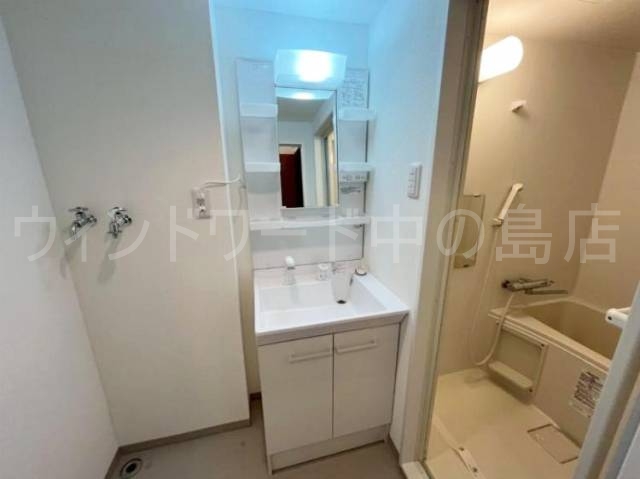 バス・シャワールーム　詳細は、ウィンドワード中の島店までご相談下さい。