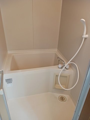 バス・シャワールーム　ゆったり過ごせるお風呂です