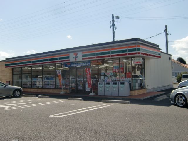 コンビニ　セブンイレブン（コンビニ）まで380m