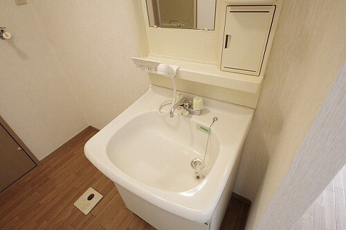 洗面設備　シャンプードレッサー