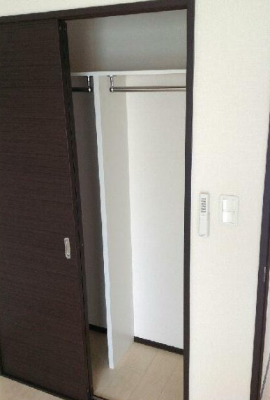 収納　クローゼットです