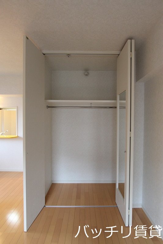 収納　画像は別号室イメージの為、現況を優先いたします。