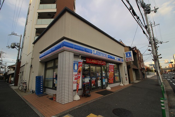 コンビニ　ローソン四条中新道（コンビニ）まで120m
