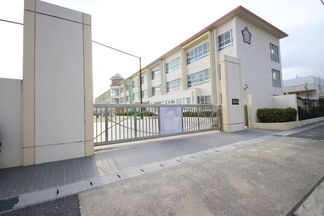 小学校　名古屋市立吉根小学校（小学校）まで600m