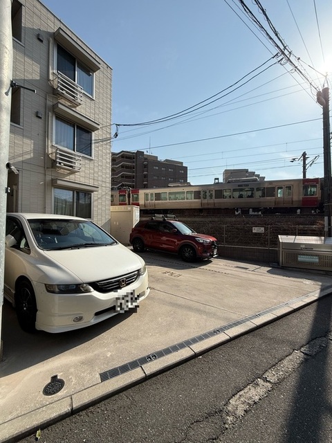 駐車場　駐車場