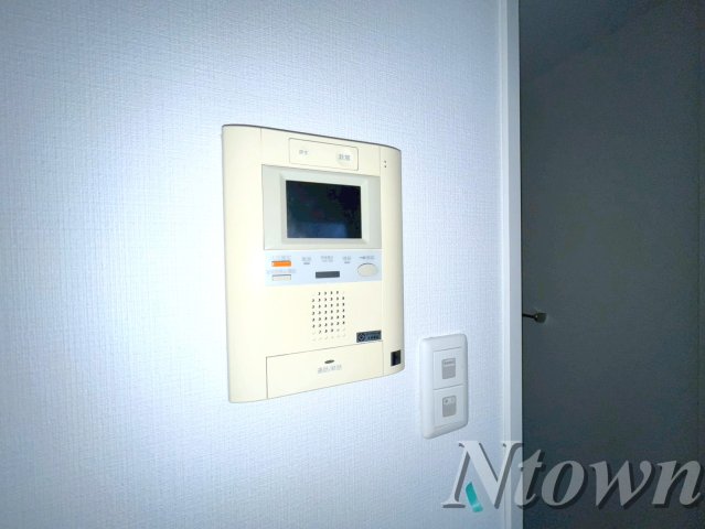 セキュリティ　モニター付きインターホンです
