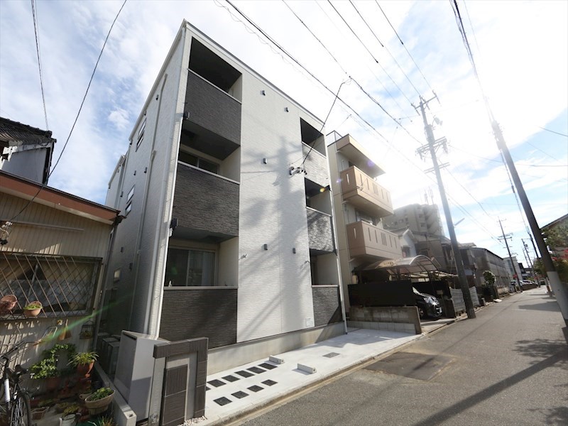 建物外観　外観　オートロック付　宅配ＢＯＸ　デザイナーズ