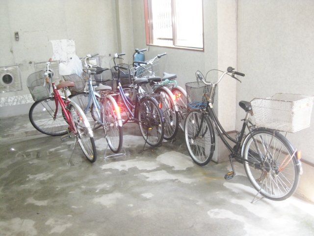 駐車場　駐輪場