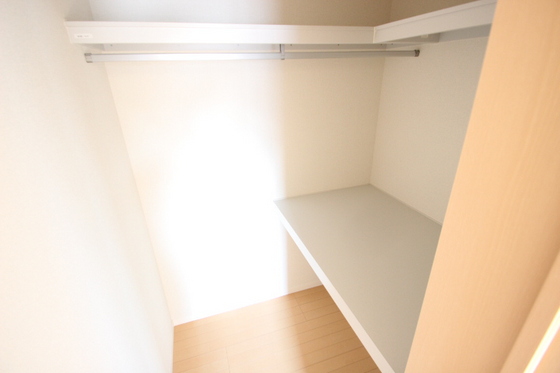 収納　※別部屋の写真です