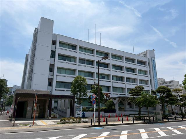 役所　市役所（役所）まで1521m