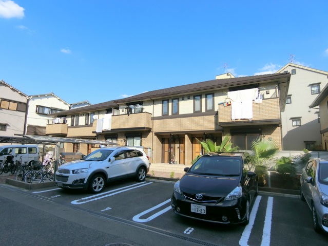 建物外観　日当り良好の建物