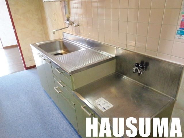 キッチン　※他号室写真使用