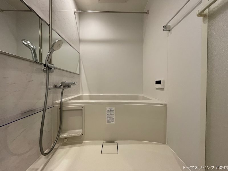 バス・シャワールーム　※同物件別部屋参考画像