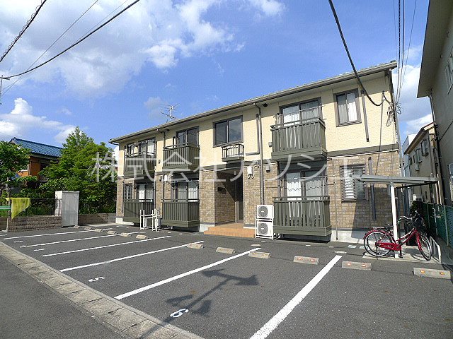 建物外観　吉川市のお部屋探しはアソシエ住まいの窓口へ。