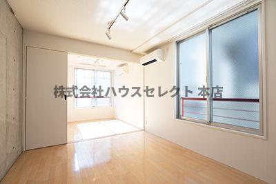 居室・リビング　別号室参考写真