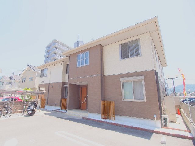 建物外観　※別部屋のお写真です※
