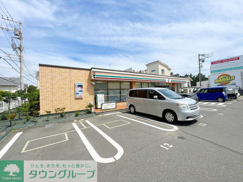 コンビニ　セブンイレブン藤沢辻堂東海岸4丁目店（コンビニ）まで690m