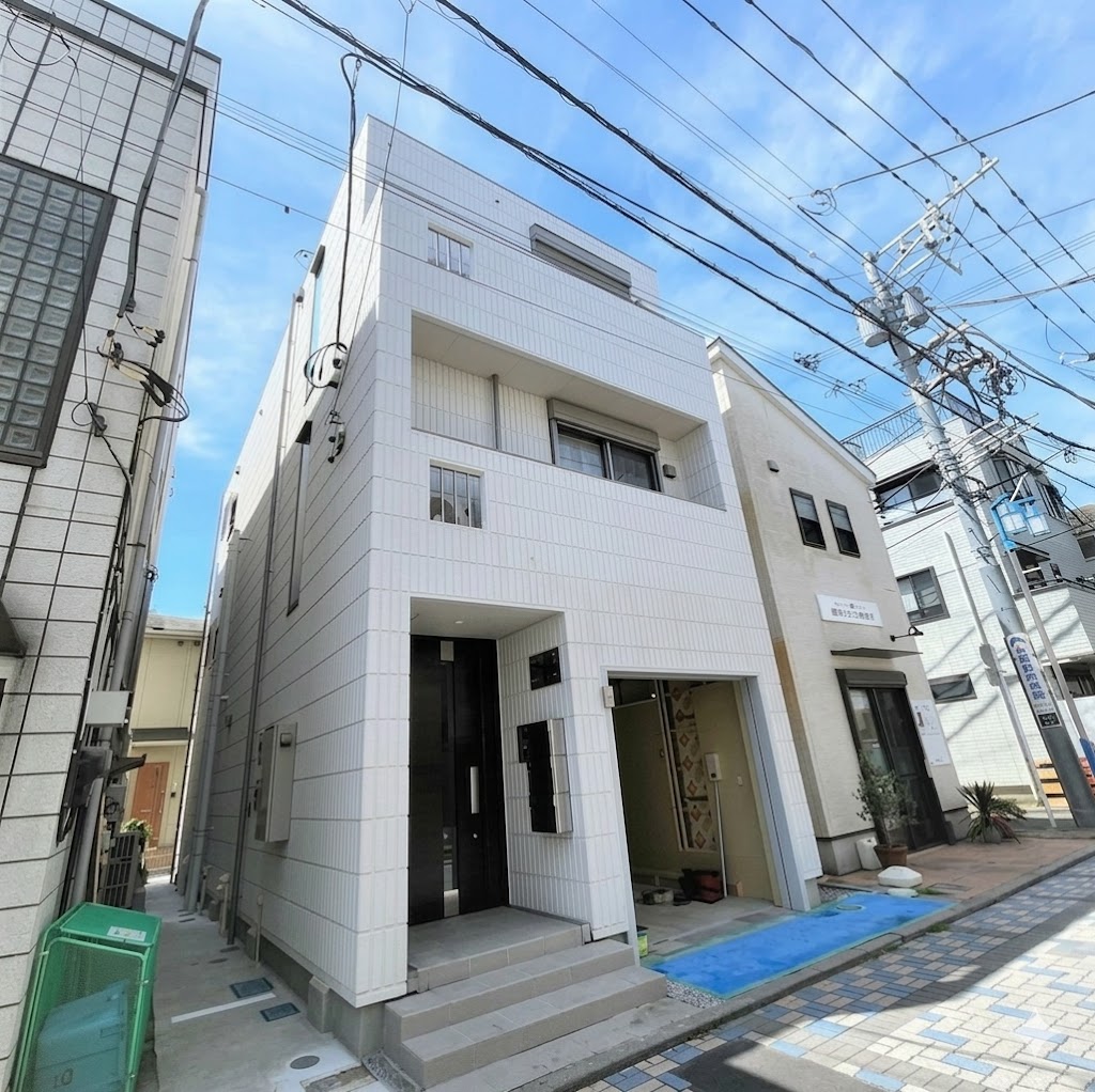 建物外観　≪仲介手数料半額キャンペーン中≫鵠沼在住の担当者がご案内♪
