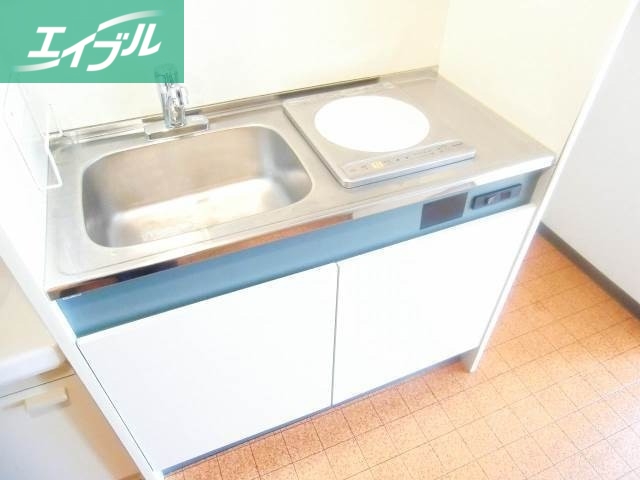 キッチン　別のお部屋の写真です。実際とは異なります。