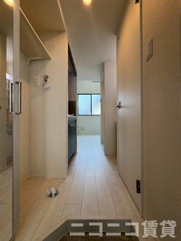 玄関　別号室イメージの為、現状を優先致します。