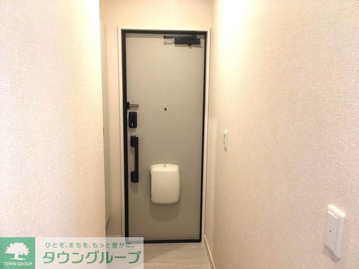 玄関　お問合せはタウンハウジングまで！※現地待合わせ相談可能