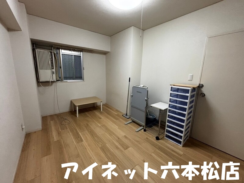 その他共有部分　仕事部屋にいかがでしょうか。