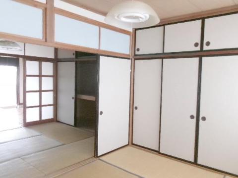 盛岡市 2階建 築42年の居間写真