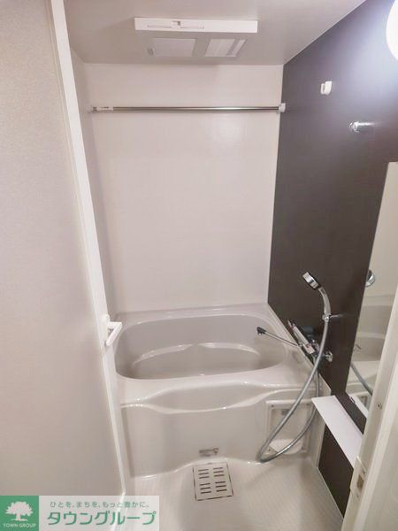 コンフォリア・リヴ茅場町の風呂写真