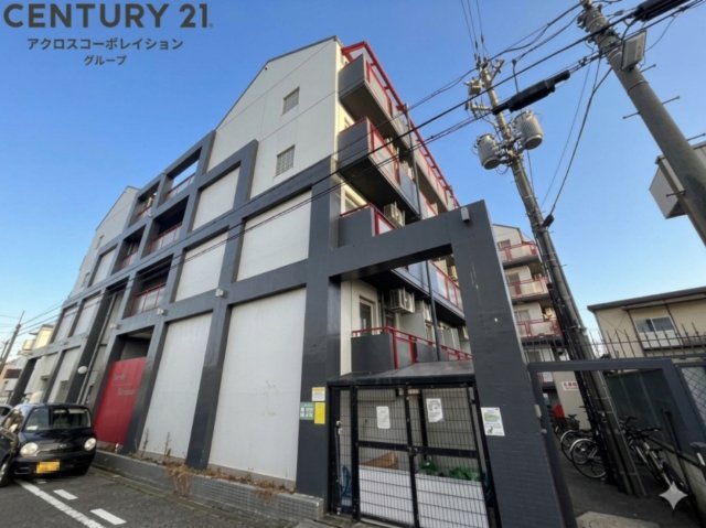 建物外観　オートロック付きで安心です♪