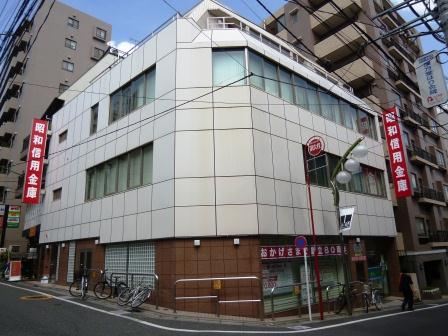 京王線 明大前駅 徒歩4分 3階建 築26年の周辺写真