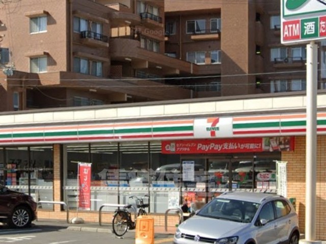 コンビニ　セブンイレブン　豊中上新田4丁目店（コンビニ）まで349m