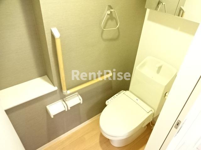 ユニヴァリィ フナキのトイレ写真