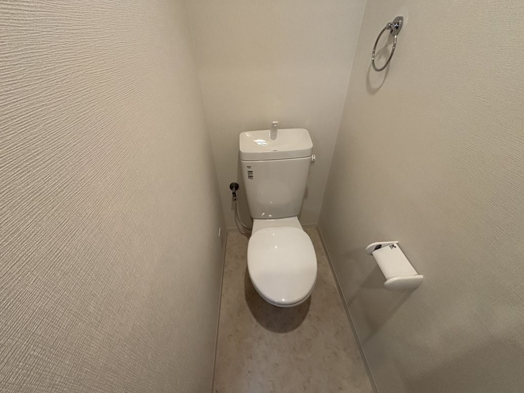 ルミエナ東三国のトイレ写真