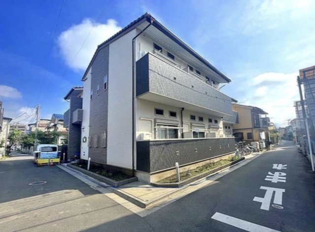 東武伊勢崎線 梅島駅 徒歩13分 築10年