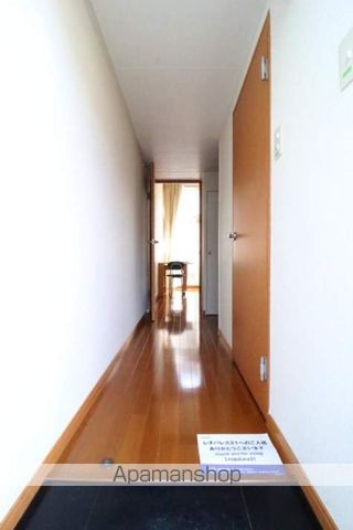 レオパレスコスモ京山の玄関写真