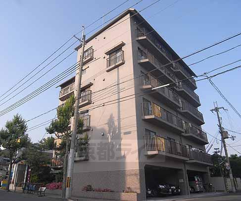 京都市左京区下鴨夜光町のマンションの建物外観