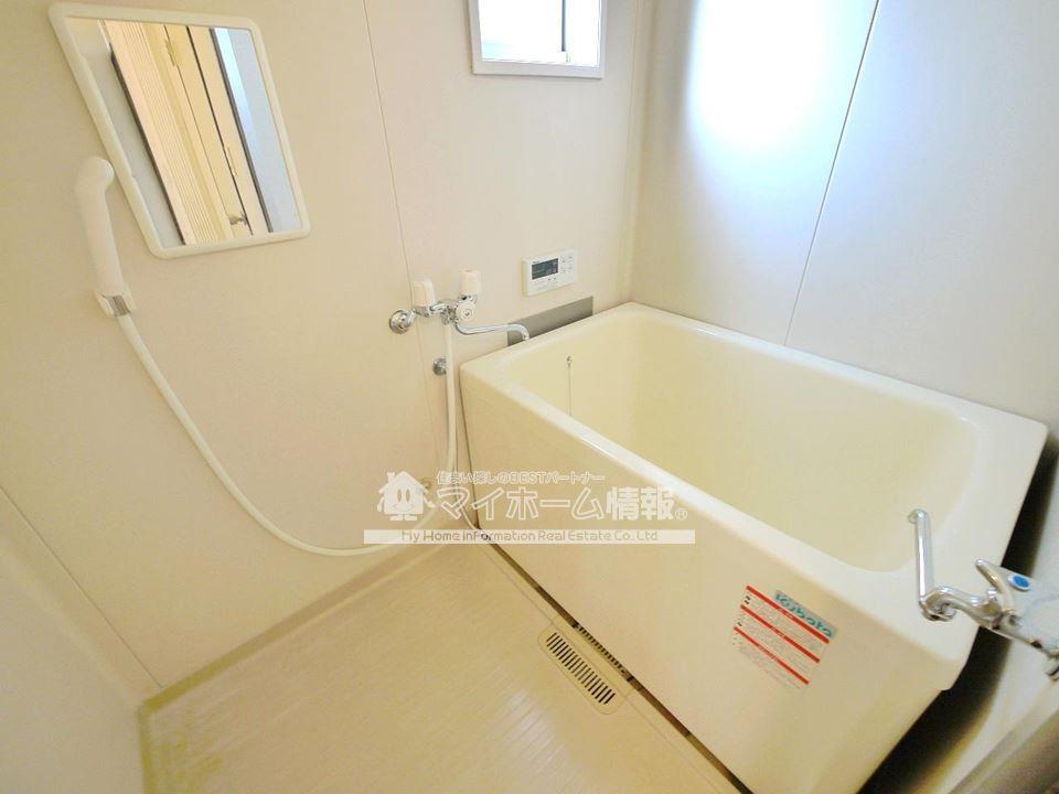 バス・シャワールーム　101号の内観写真を引用しており内装が異なる場合がございます