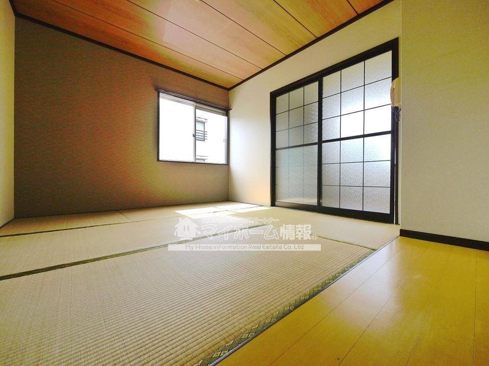 その他　101号の内観写真を引用しており内装が異なる場合がございます