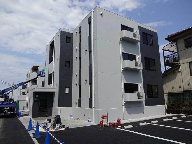 【メゾン廣田4の建物外観】